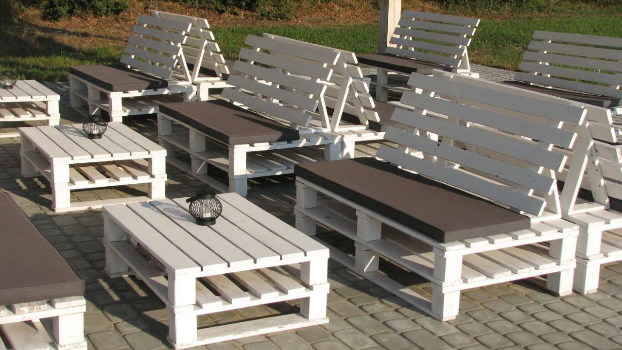 Strefa Kampinos Brochów Exterior foto