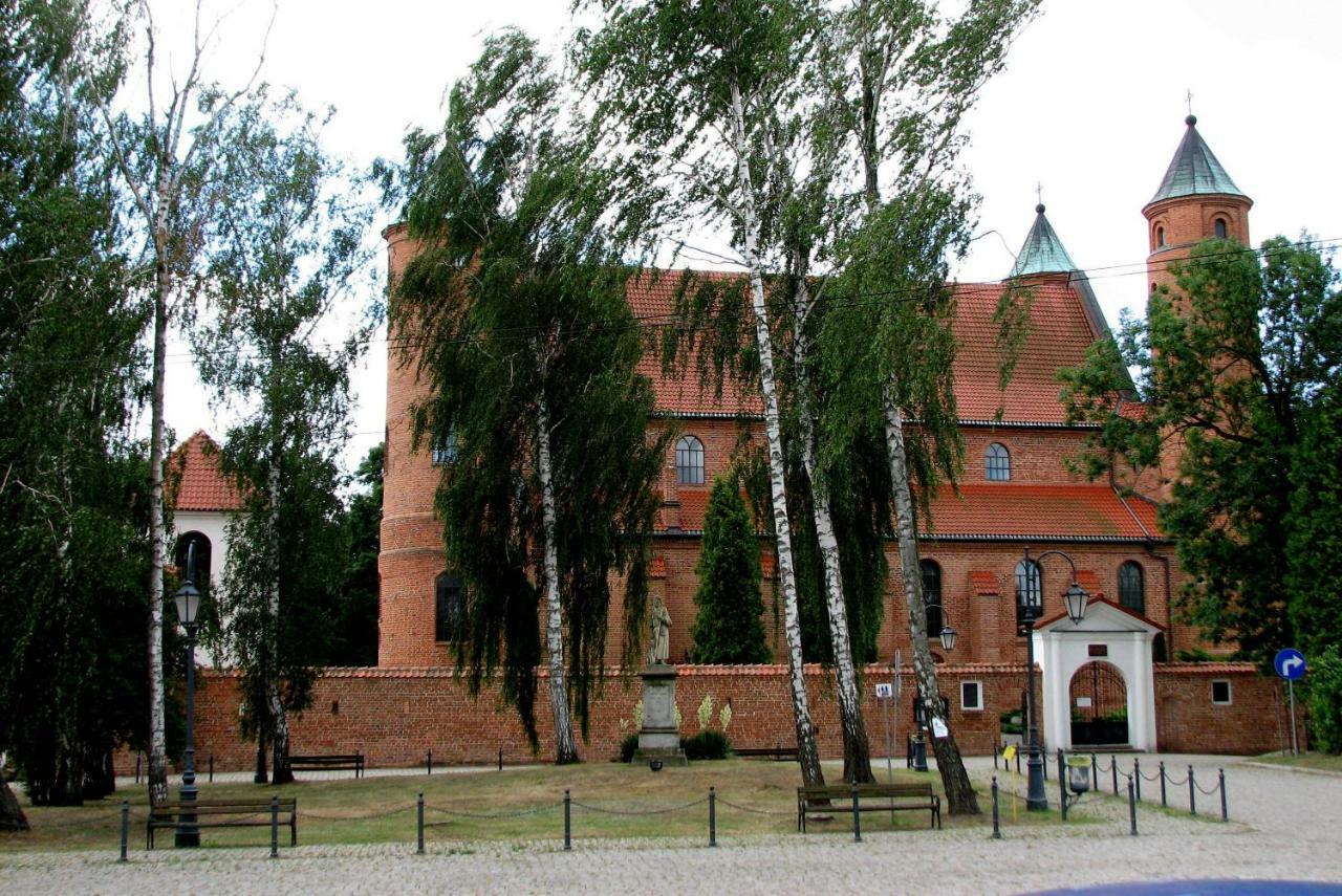 Strefa Kampinos Brochów Exterior foto